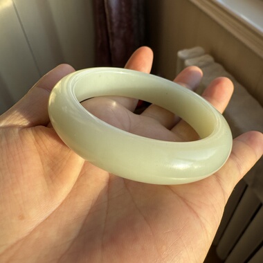 56.7圈新疆和田玉暖白玉手镯甜水河油膏料熟糯无棉裂微矿点包容