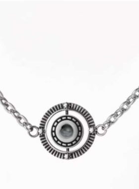 防弹少年团旋转时尚简约手链