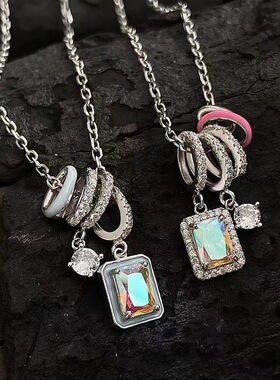 极光彩虹糖项链方糖吊坠甜酷辣妹颈链ins小众设计网红夏季锁骨链