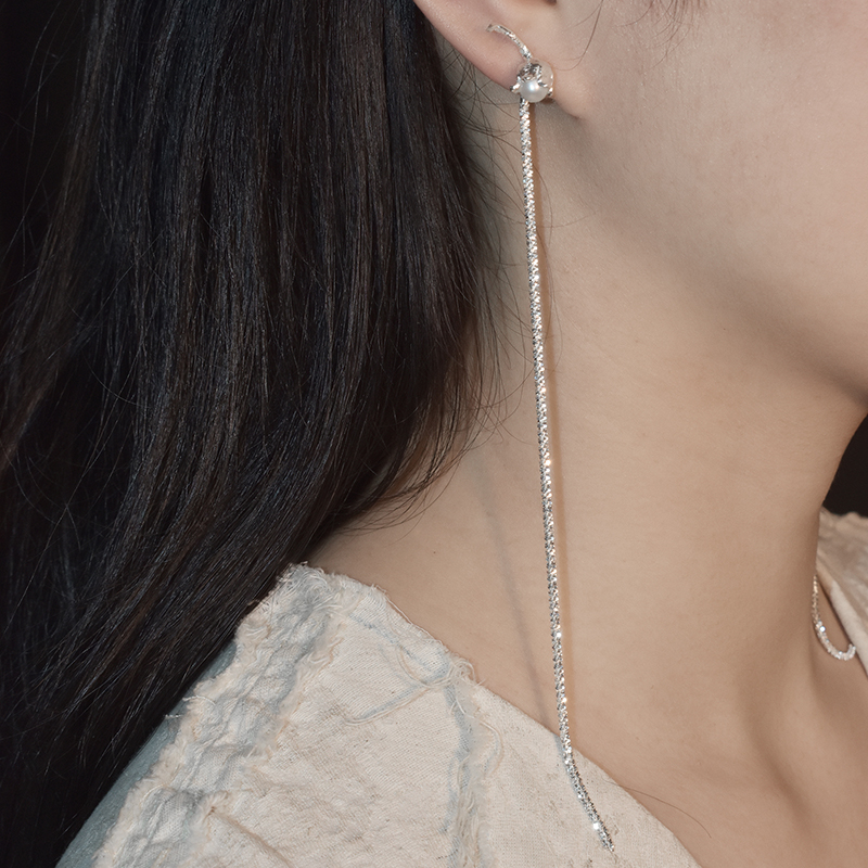 東黑三白/ 小铃兰 s93银原创设计感花形长流苏小众女简约百搭耳钉 - 图2