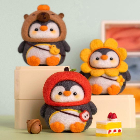 BIABIA羊毛毡戳戳乐手工diy材料包情侣自制生日礼物企鹅玩偶挂件