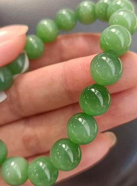 十三年老店推荐和田碧玉翠绿手串颗颗冰种猫眼效应强七号矿老料
