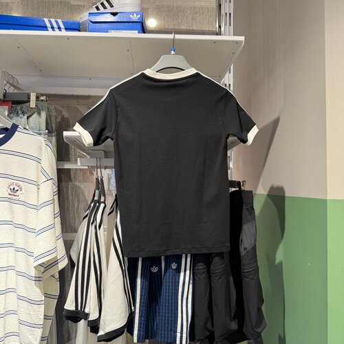Adidas阿迪达斯三叶草26新款女子复古三条纹休闲短袖T恤 KY8127 - 图0