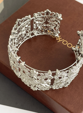 LJW 冷淡风满天星宽边手镯复古镂空高级感蕾丝金属重工弹力可臂环