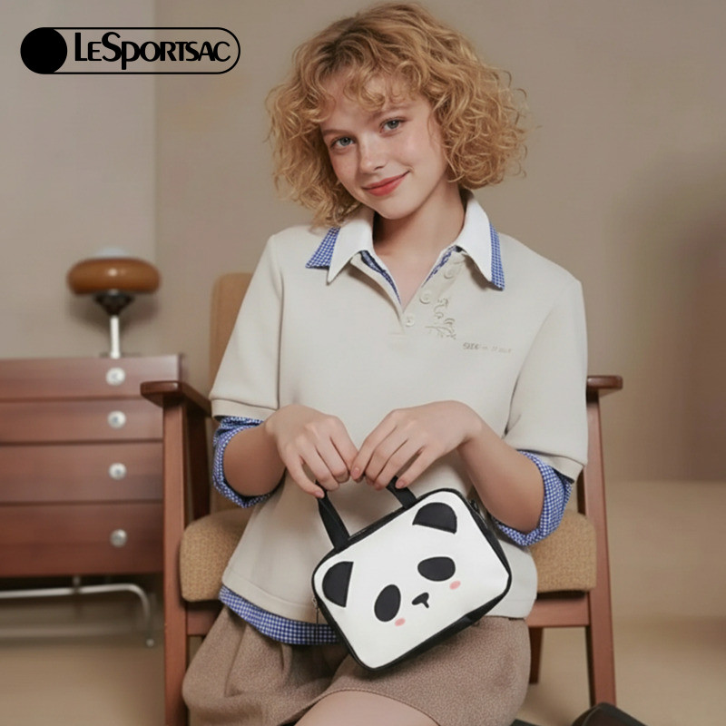 LeSportsac乐播诗新款Trendy潮流系列可爱熊猫头手拎包手拿包,淘宝优惠券,粉丝福利购,淘宝优惠卷