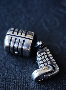 欲望车间专属情侣纯银麦克风吊坠