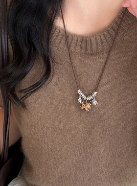 「嗔三酱」本命年木头小马吊坠项链复古简约时尚气质锁骨链项饰女