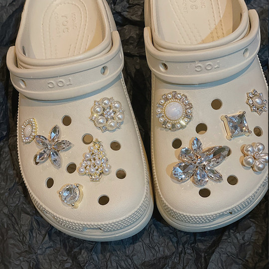 适配洞洞鞋配饰鞋花卡骆驰crocs高级感云朵卡扣装饰配件卡洛驰diy