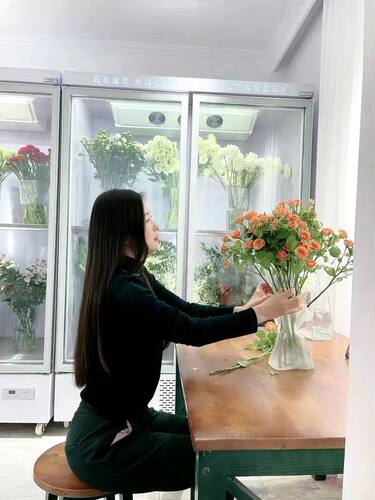 复古实木桌椅组合地中海花店包花桌家用长方形原木做旧桌组装餐桌 - 图1