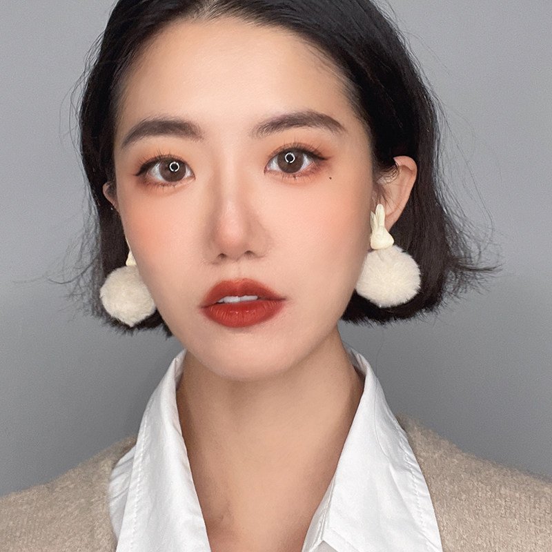 80斤少女原创 复古可爱兔子奶油色毛球耳饰 毛茸茸银耳勾耳夹百搭,淘宝优惠券,粉丝福利购,淘宝优惠卷