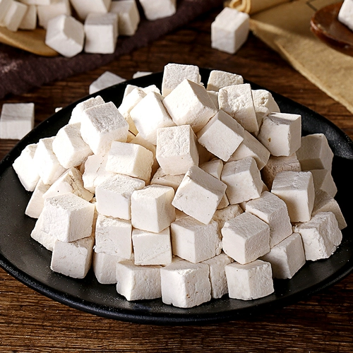 Аутентичная пория китайская травяная медицина подлинная сера белая пориа динг 500 г грамм облако кусочки порией потребляют воду и пить воду