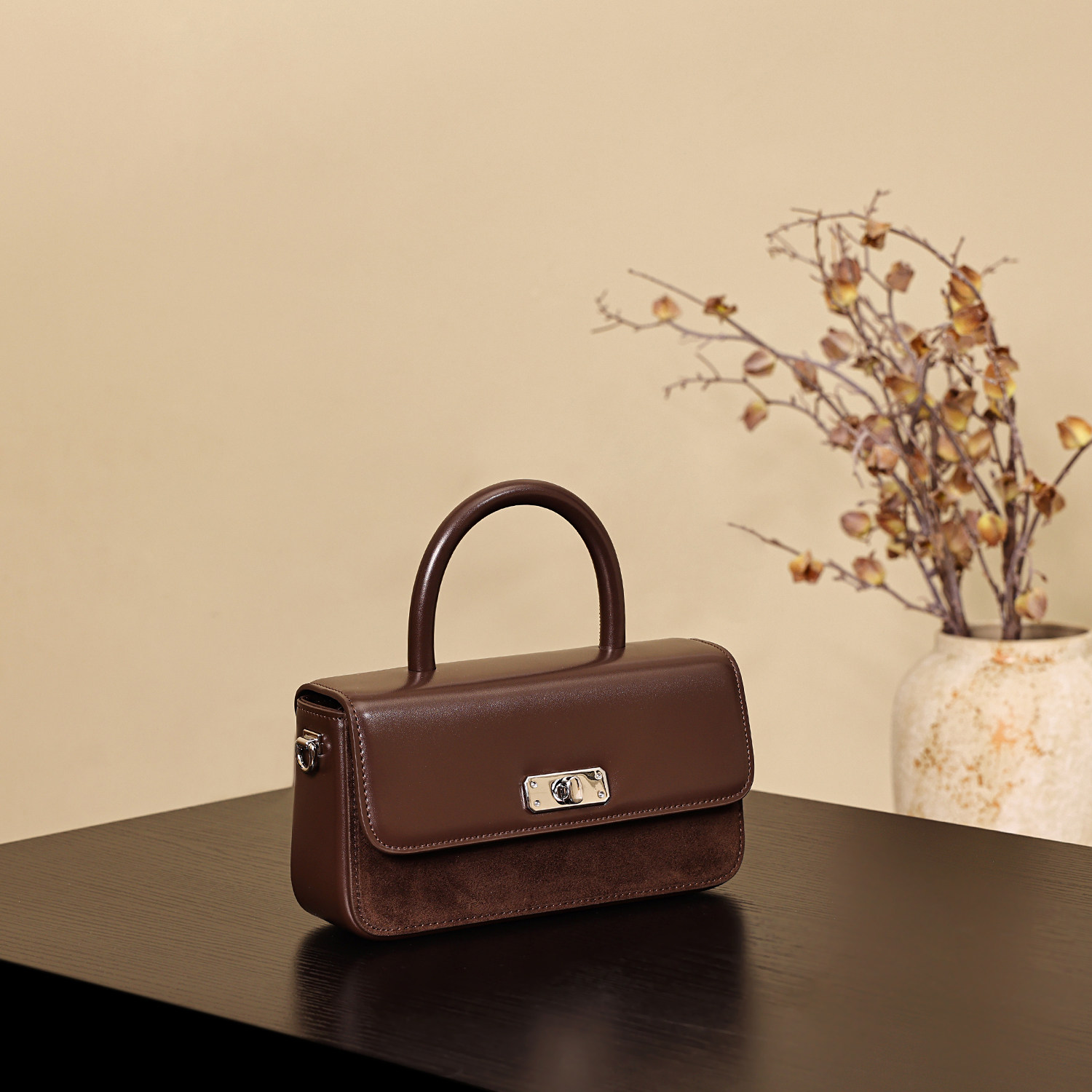 GXFMOD小众设计简约真皮小方包女2025秋冬高级感百搭单肩包斜挎包,淘宝优惠券,粉丝福利购,淘宝优惠卷