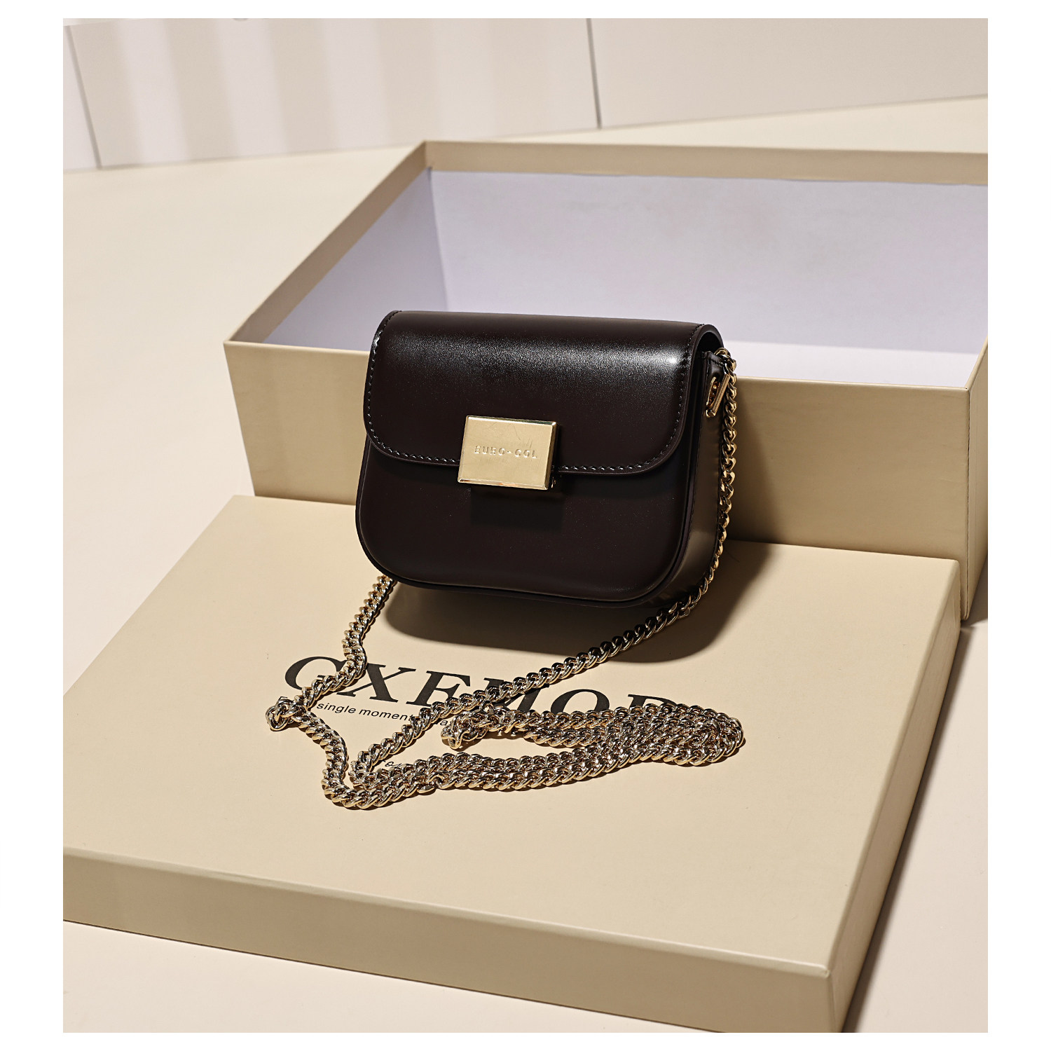 GXFMOD小众设计高级感真皮ins风小方包女2025百搭迷你链条斜挎包,淘宝优惠券,粉丝福利购,淘宝优惠卷