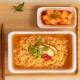 The same eight-course beef and kimchi flavored instant noodles from the Korean drama Reba