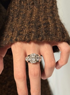 轻奢高级中古爆闪大圆钻戒指镶嵌锆石精致时尚小众叠戴百搭食指戒