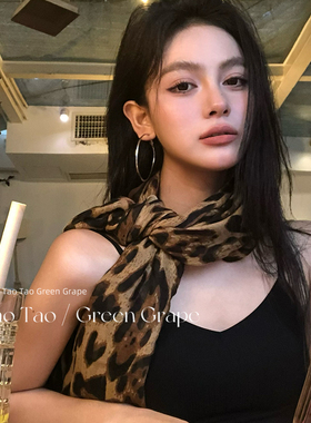 秋冬季印花千禧辣妹风咖豹纹丝巾