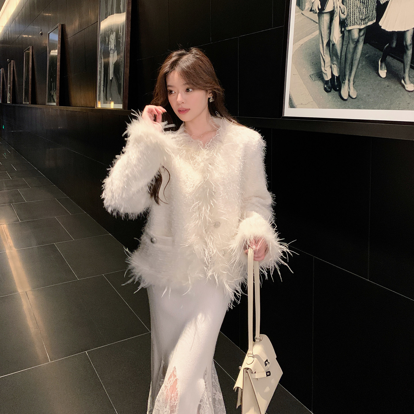 ByYou2026春季v领长袖拼接蕾丝白色兔绒针织连衣裙长款内搭毛衣裙,淘宝优惠券,粉丝福利购,淘宝优惠卷