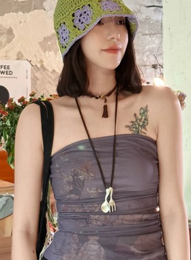 秋冬新款哑光勺子叉子吊坠项链女小众高级感长款棕绳毛衣链配饰