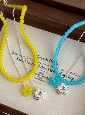 彩色玻璃珠串珠花朵吊坠双层项链女小众清新百搭气质叠戴锁骨链