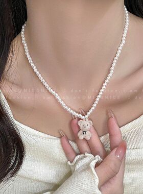 韩国博主同款丝绒小熊珍珠项链锁骨链女可爱百搭甜美配饰秋冬颈链