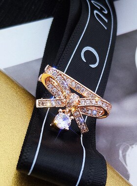 成熙周21世纪大君夫人IU同款