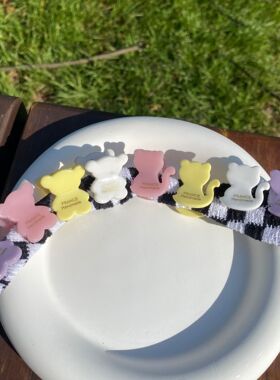 关晓彤耀眼晴也同款迷你小熊抓夹