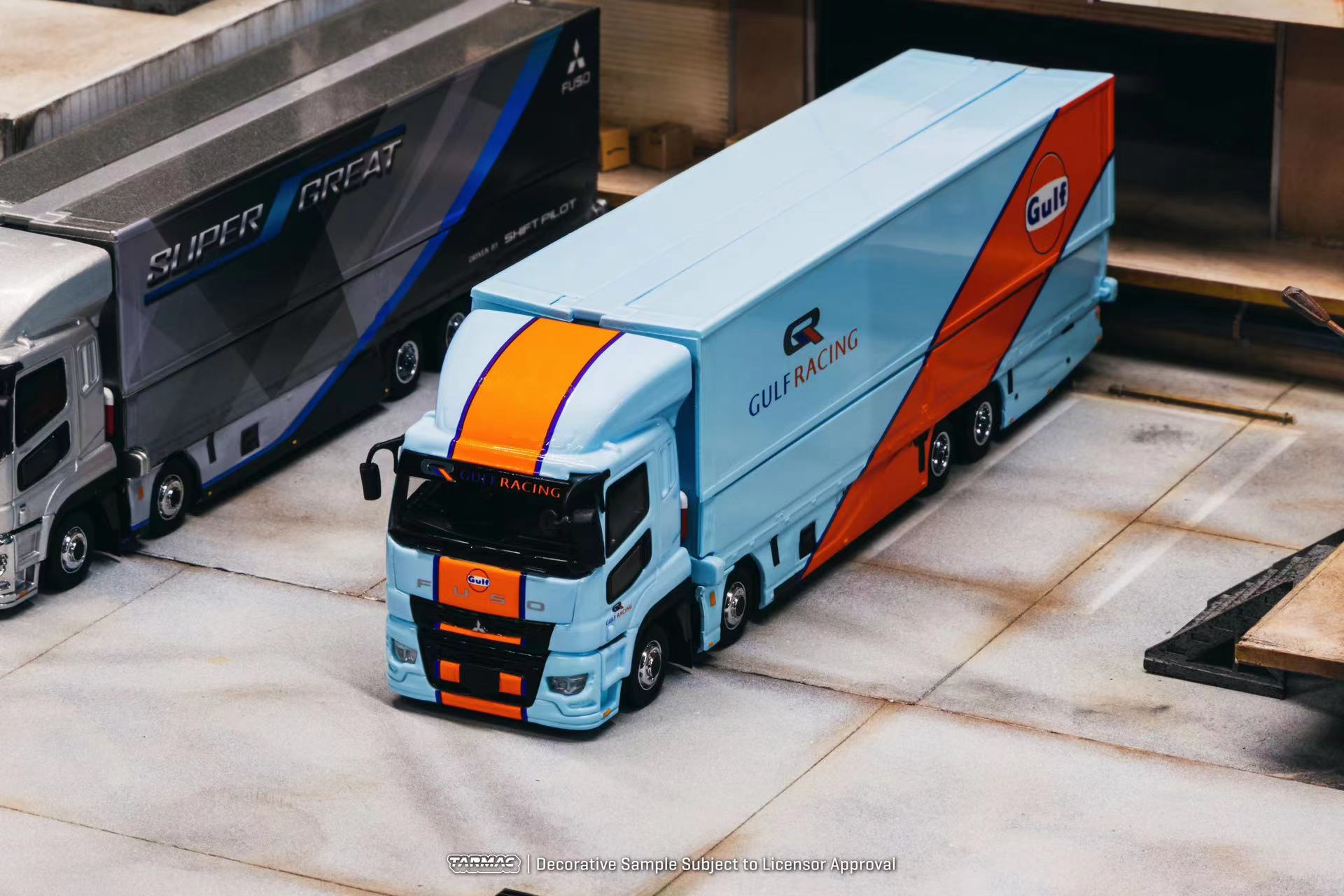 [PDS]Tarmac Works1:64三菱Fuso Super Great 海湾Racing合金车模 - 图0