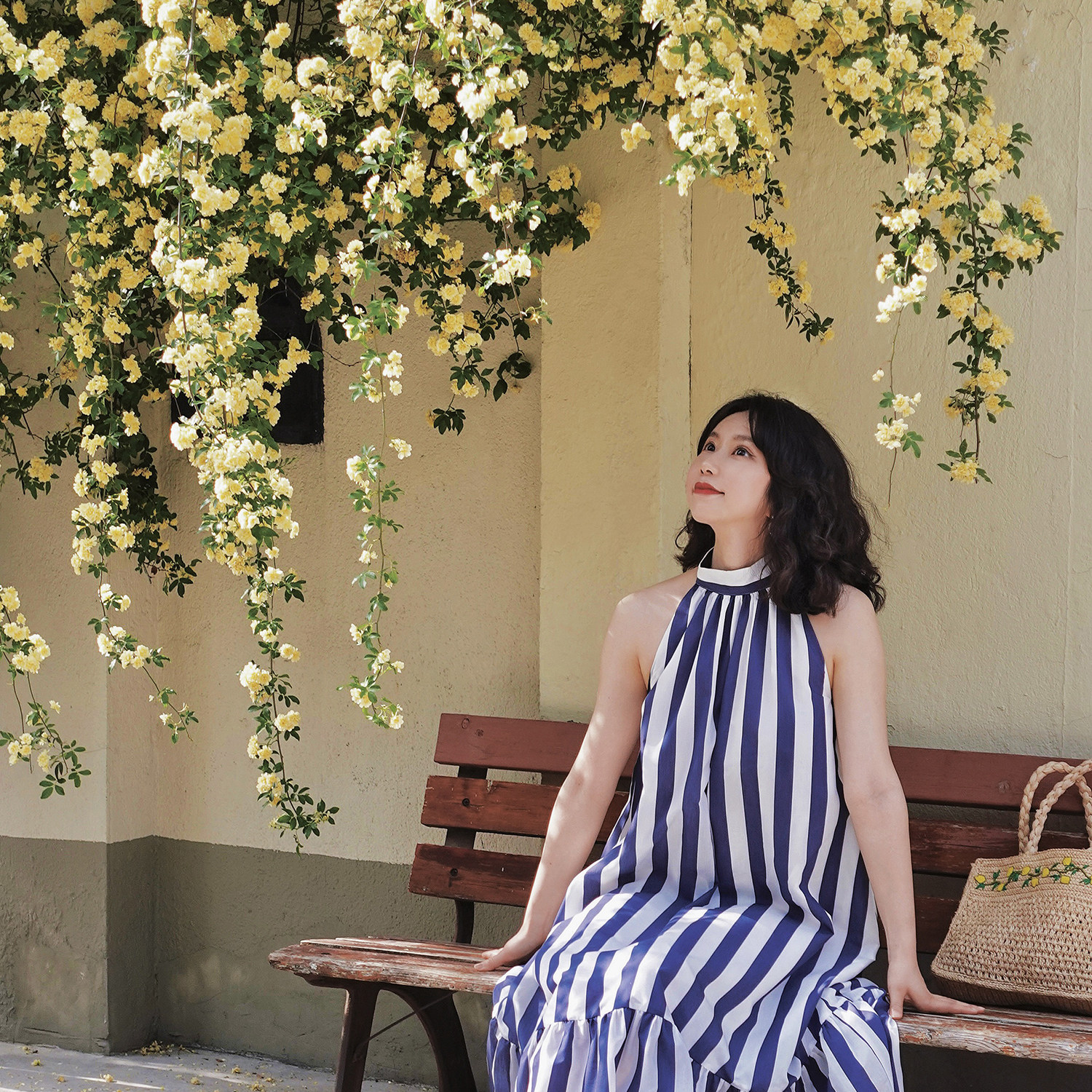 Into Fiction100%天丝宽松遮肉老钱海岛度假风蓝白条纹挂脖连衣裙,淘宝优惠券,粉丝福利购,淘宝优惠卷