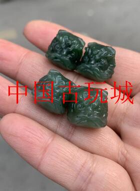 新疆和田玉碧玉醒狮吊坠天地孔俄碧菠菜绿小狮子背云手串祥云项链