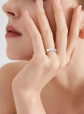 深圳旭佳旭家抖音直播ins小众设计莫桑石戒指女轻奢百搭s925纯银