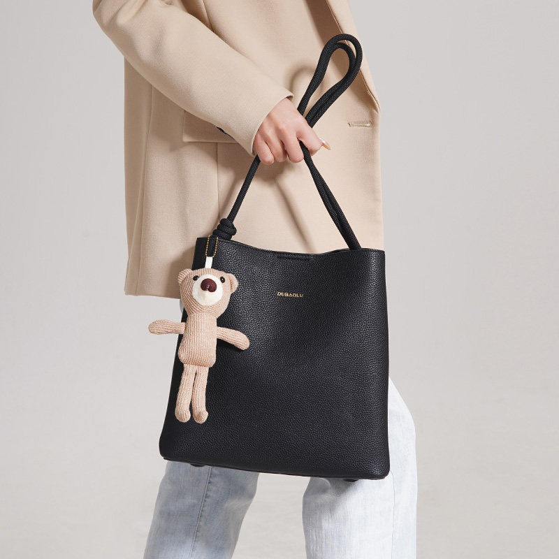 都宝路水桶包包2025夏季新款单肩包女包手提大容量通勤包托特包,淘宝优惠券,粉丝福利购,淘宝优惠卷