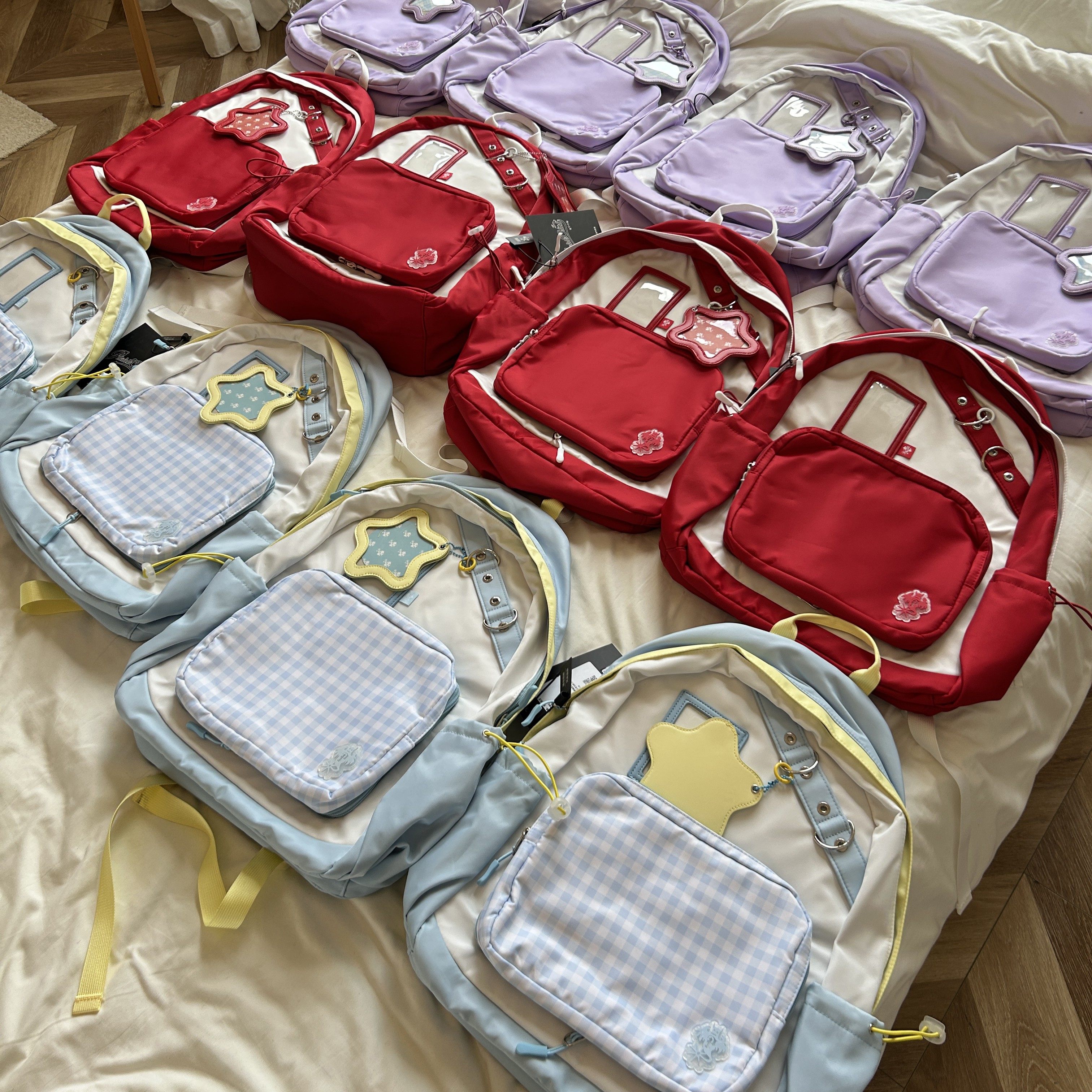 梁拌泡菜LBPC星星痛包双肩包休闲百搭原创设计可爱二次元学生书包,淘宝优惠券,粉丝福利购,淘宝优惠卷