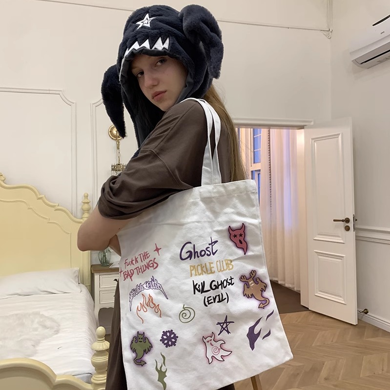 梁拌泡菜PC 原创小众设计幽灵印花单肩帆布袋学生休闲包 - 图1