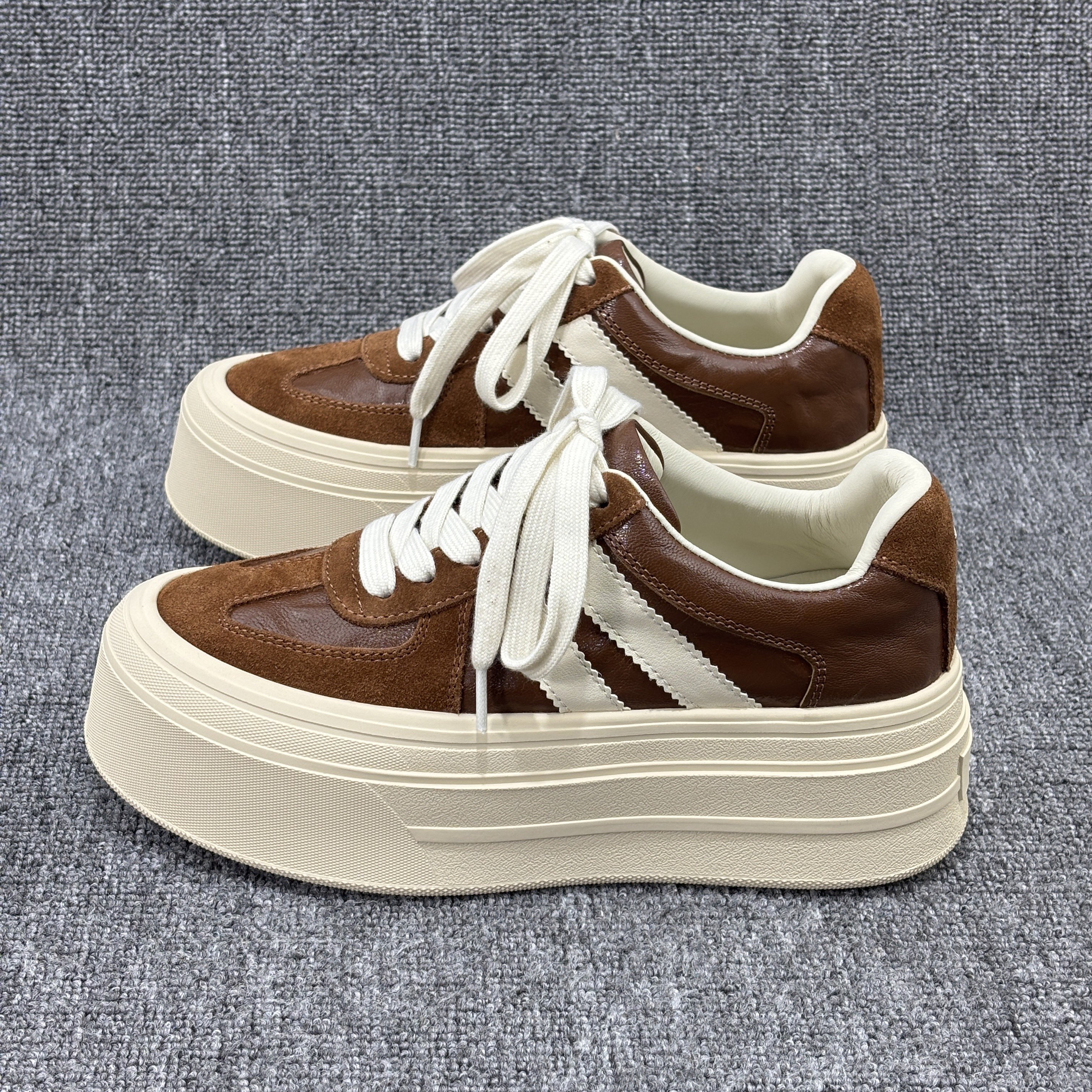 欧洲站巨好看2025新款真皮复古增高德训鞋厚底松糕休闲板鞋女欧货,淘宝优惠券,粉丝福利购,淘宝优惠卷