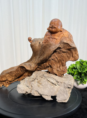 人物太行崖柏木根雕笑佛招财纳福