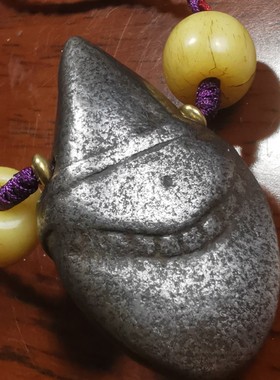 45838藏传老天铁摩羯擦擦锁骨项链 老L骨隔珠