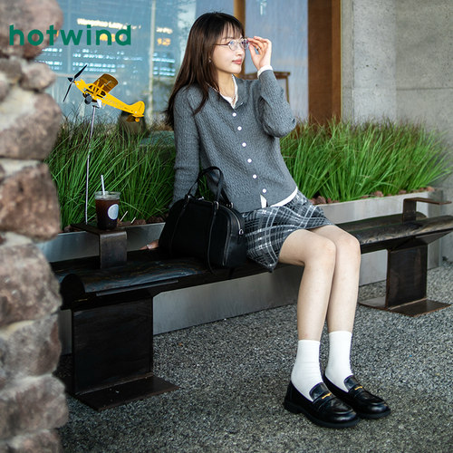 热风厚底乐福鞋女款2025年秋季新款爆款英伦风小皮鞋黑色百搭女鞋 - 图2