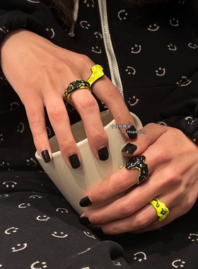 暗黑朋克风不规则手绘滴油戒指