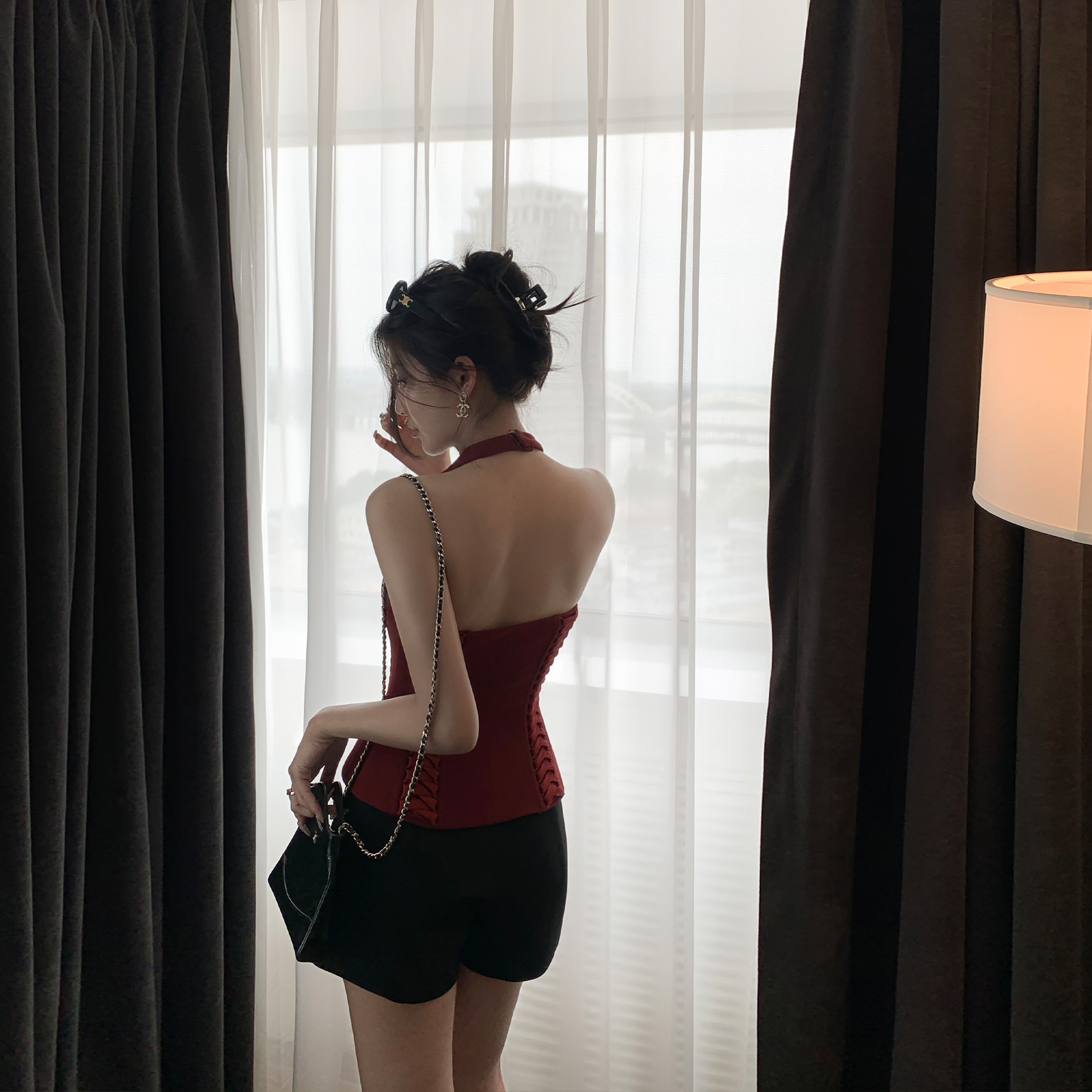 Middletone 芳心猎手 jennie同款打歌服红色挂脖上衣吊带背心 - 图3