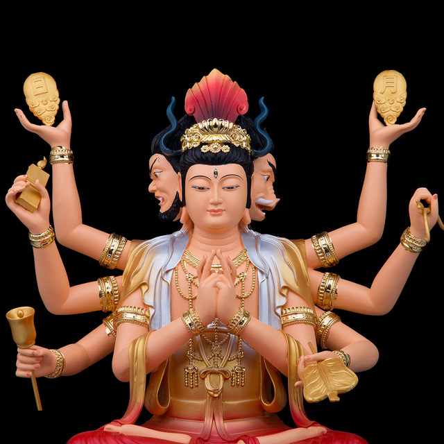 Resin painted Doumu Yuanjun statue ornaments