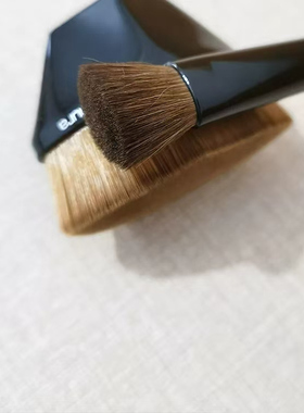 现货动物毛芭比扁平头高光刷鼻影高光刷动物毛清仓处理