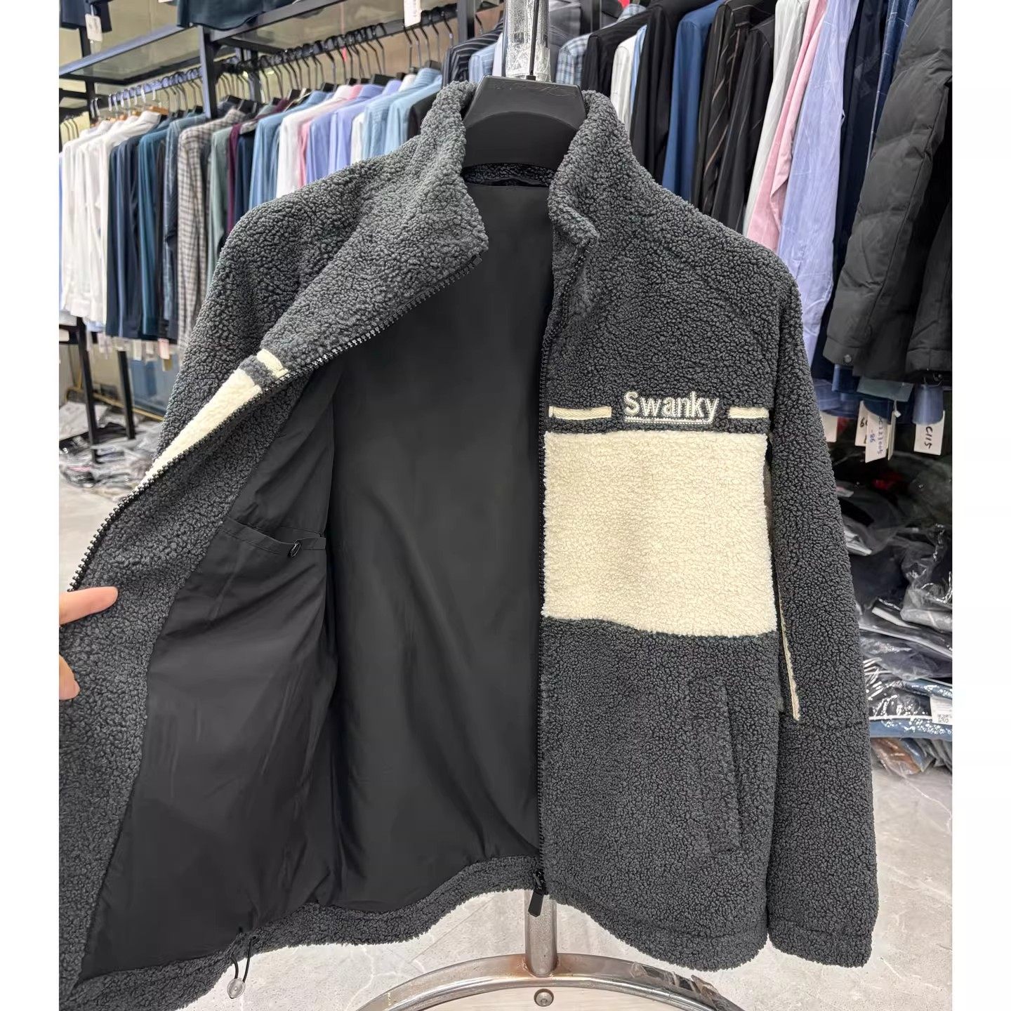 1KG! H家撤柜男装 男女时尚休闲运动DE字母灰米拼色摇粒绒外套,淘宝优惠券,粉丝福利购,淘宝优惠卷