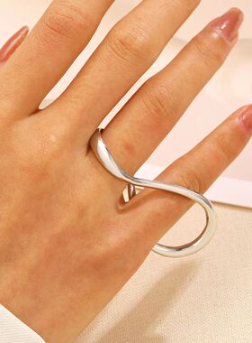 Gold Silver Color Two-Finger Hollow Geometric Rings for Wome