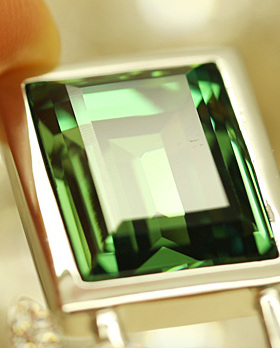 绿色锁水晶长款韩国可爱毛衣链