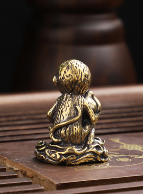 摆件实心纯铜献桃精美小猴子