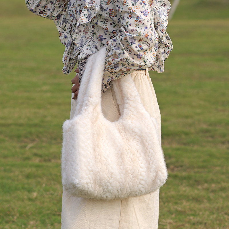 冬可爱时尚手提托特包菜篮子磁扣单肩包大容量毛绒包毛茸茸毛毛包,淘宝优惠券,粉丝福利购,淘宝优惠卷