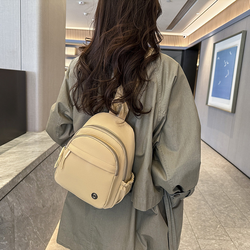 时尚迷你双肩包胸包防泼水两用包尼龙小巧轻便多口袋设计女士背包,淘宝优惠券,粉丝福利购,淘宝优惠卷