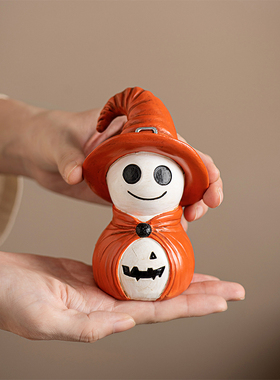 万圣节诡异创意树脂摆件可爱风格微笑幽灵巫师工艺品节庆装饰摆件