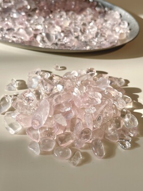 MUCHA透亮粉水晶碎石消磁净化水晶鱼缸造景室内微景观200克