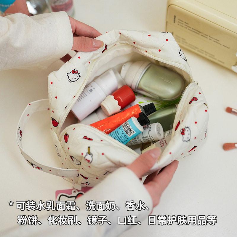 新款时尚云朵便携绗缝手提HelloKitty化妆包少女可爱旅行收纳包,淘宝优惠券,粉丝福利购,淘宝优惠卷